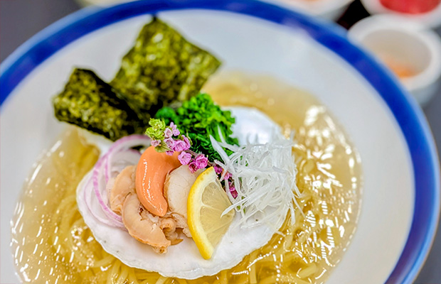 帆立と菜の花の貝出汁香る塩ラーメン